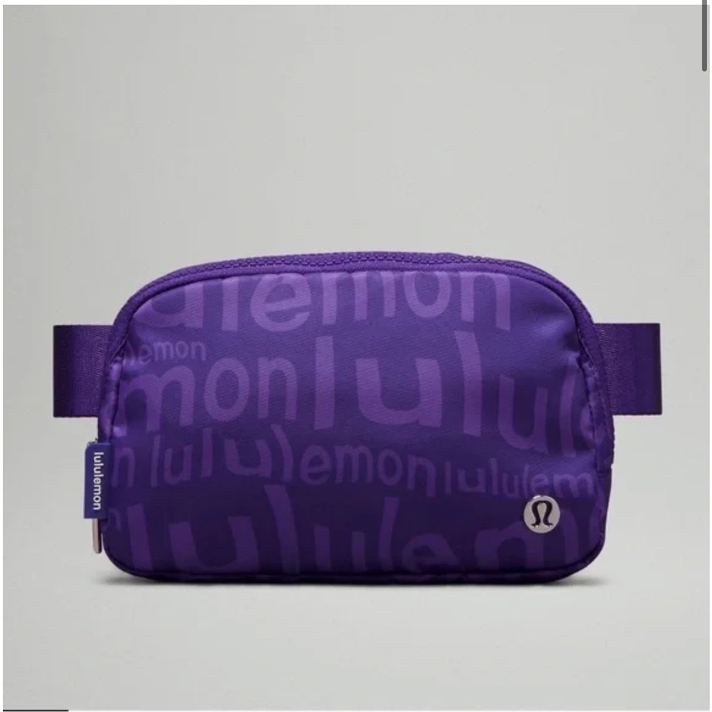 Lululemon Everywhere Belt Bag 1L Wobbley Wordmark Atomic Purple Petrol NWT - Picture 1 of 7